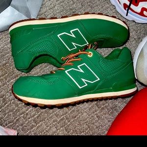 Green New Balances 🍀